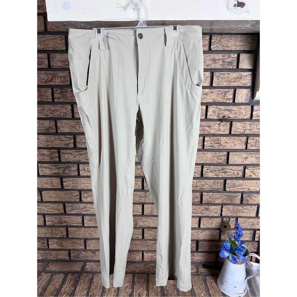 Ascend Explorer Men's Khaki Outdoor Camping Hiking Pants Size 36x32 Anti‎ Slip